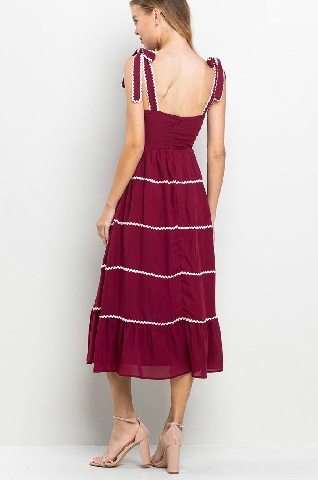 Maroon tie sleeve dress