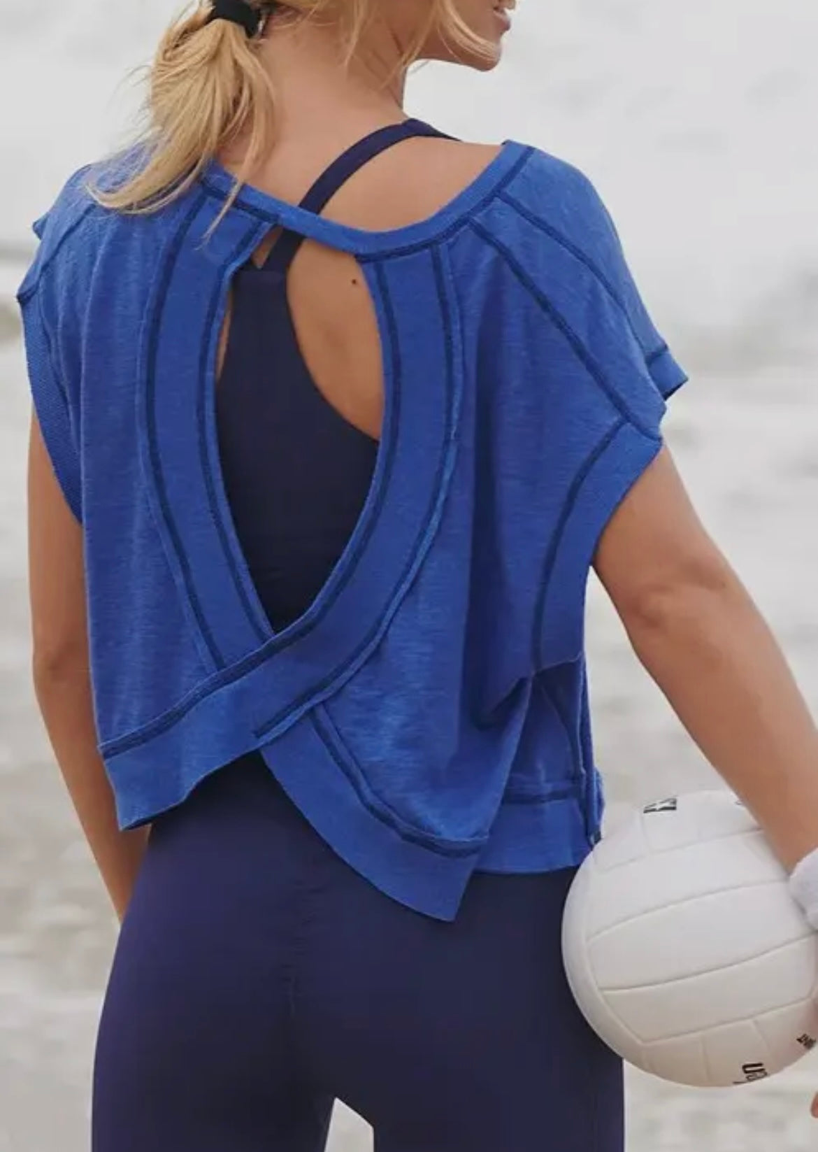 Cutout back work out tee