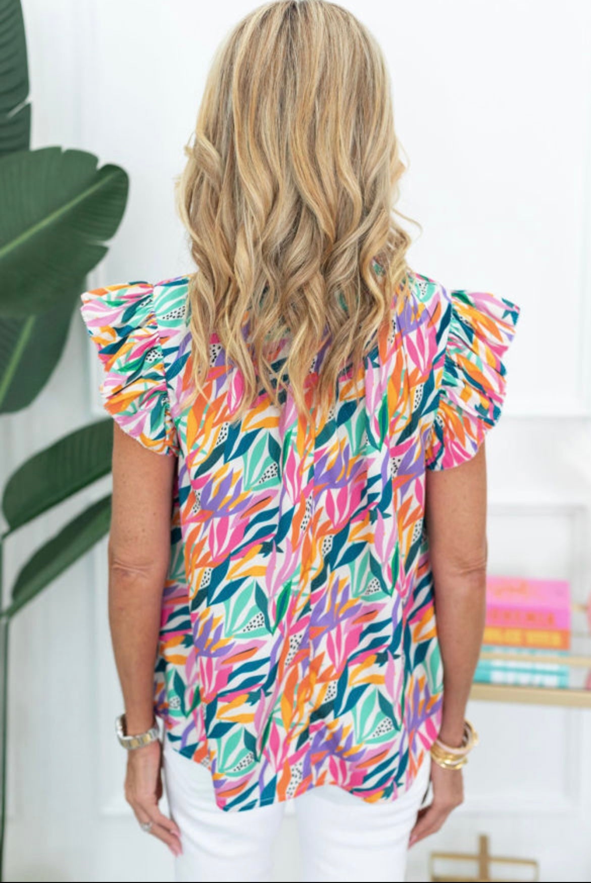 Leafy pattern flutter sleeve blouse