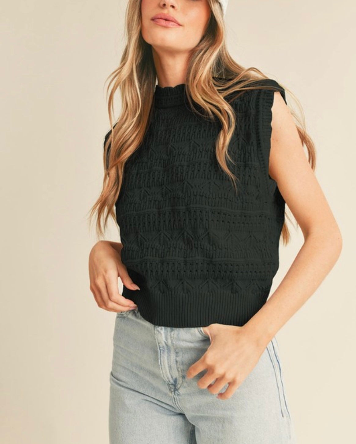 Sleeveless sweater top